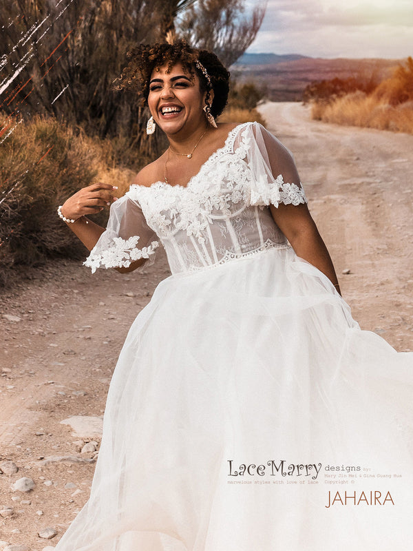 butterfly wedding dress JAHAIRA / Sleeves Boho Size:18 1/2 x 34 Crepe fit features_comfort 18 Glam Beaded Bridesmaid
