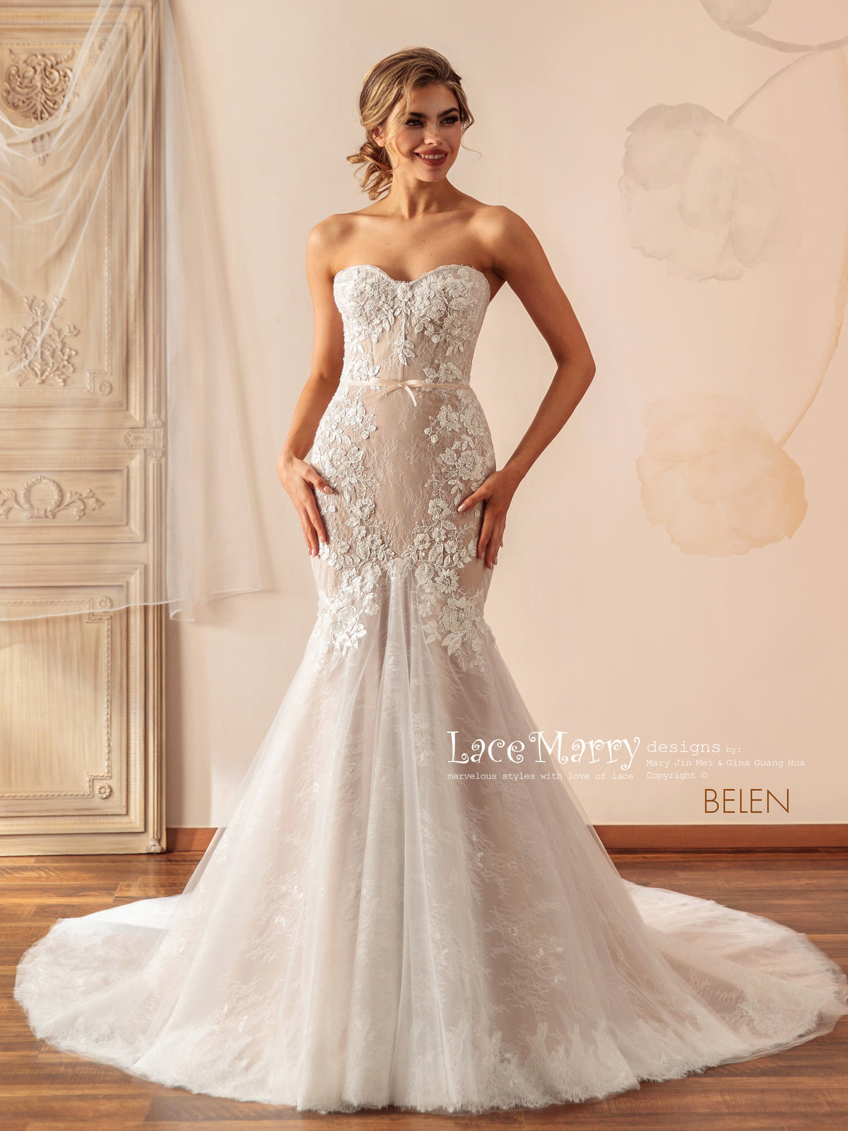 BELEN / Mermaid Wedding Dress with Removable Sleeves