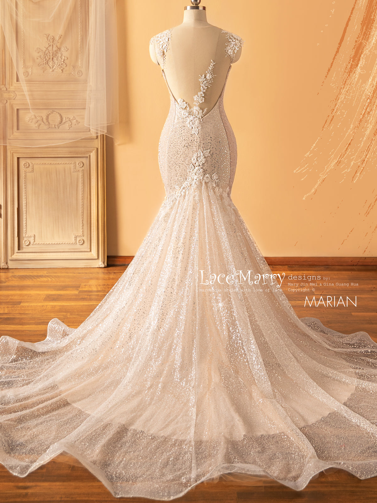 MARIAN / Fabulous Wedding Dress with All Around Sparkling