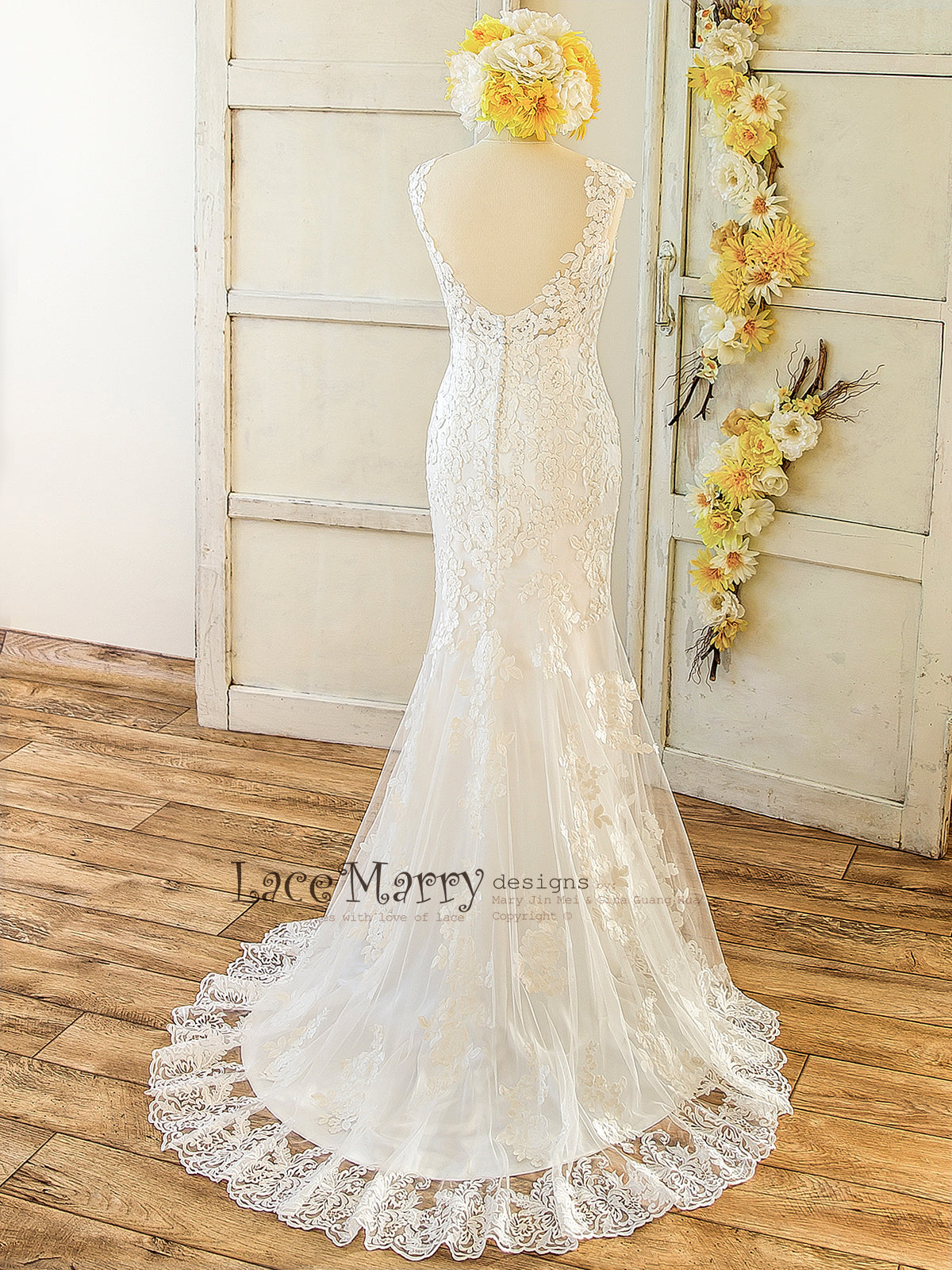 Soft Lace Wedding Dress with Open Back and Buttons