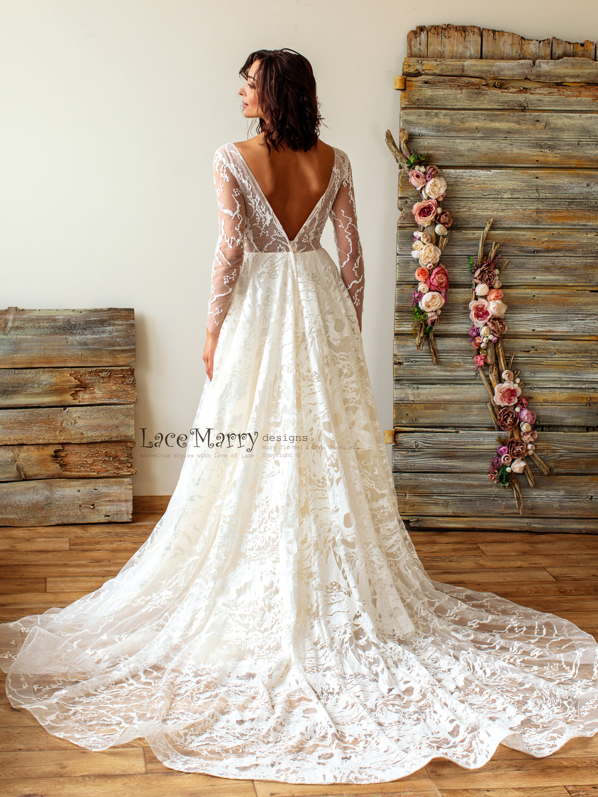 Boho Wedding Dress with Long Sleeves