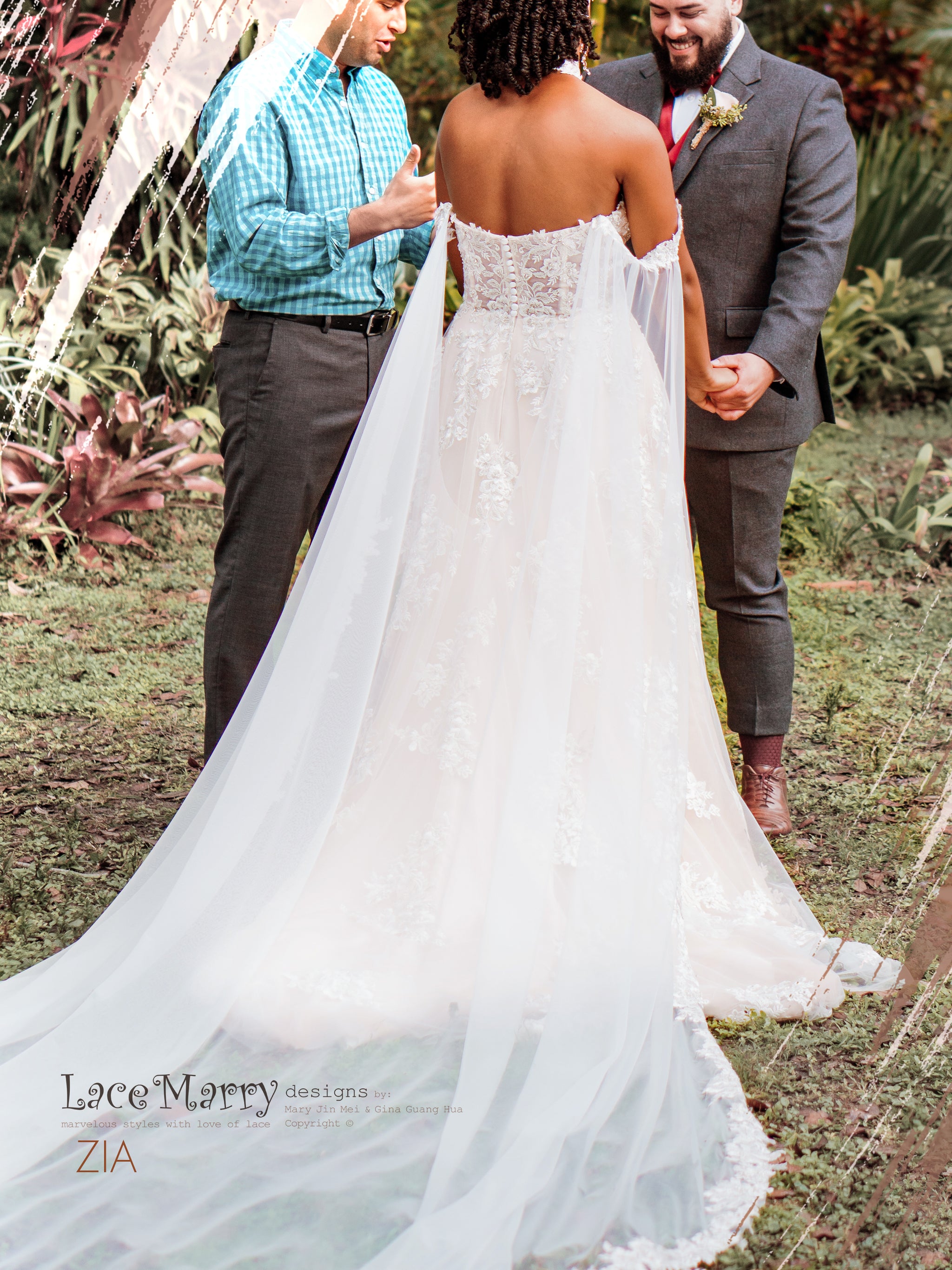 ZIA / Halter Wedding Dress with Off Shoulder Cape ZIA / Halter Wedding Dress with Off Shoulder Cape