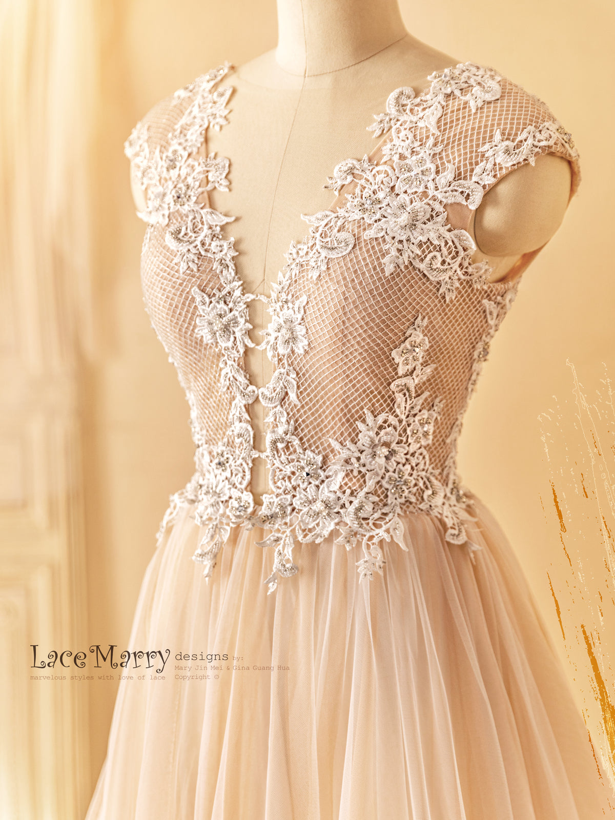 JAKIARA / A Line Wedding Dress with Gorgeous Rhombus Design