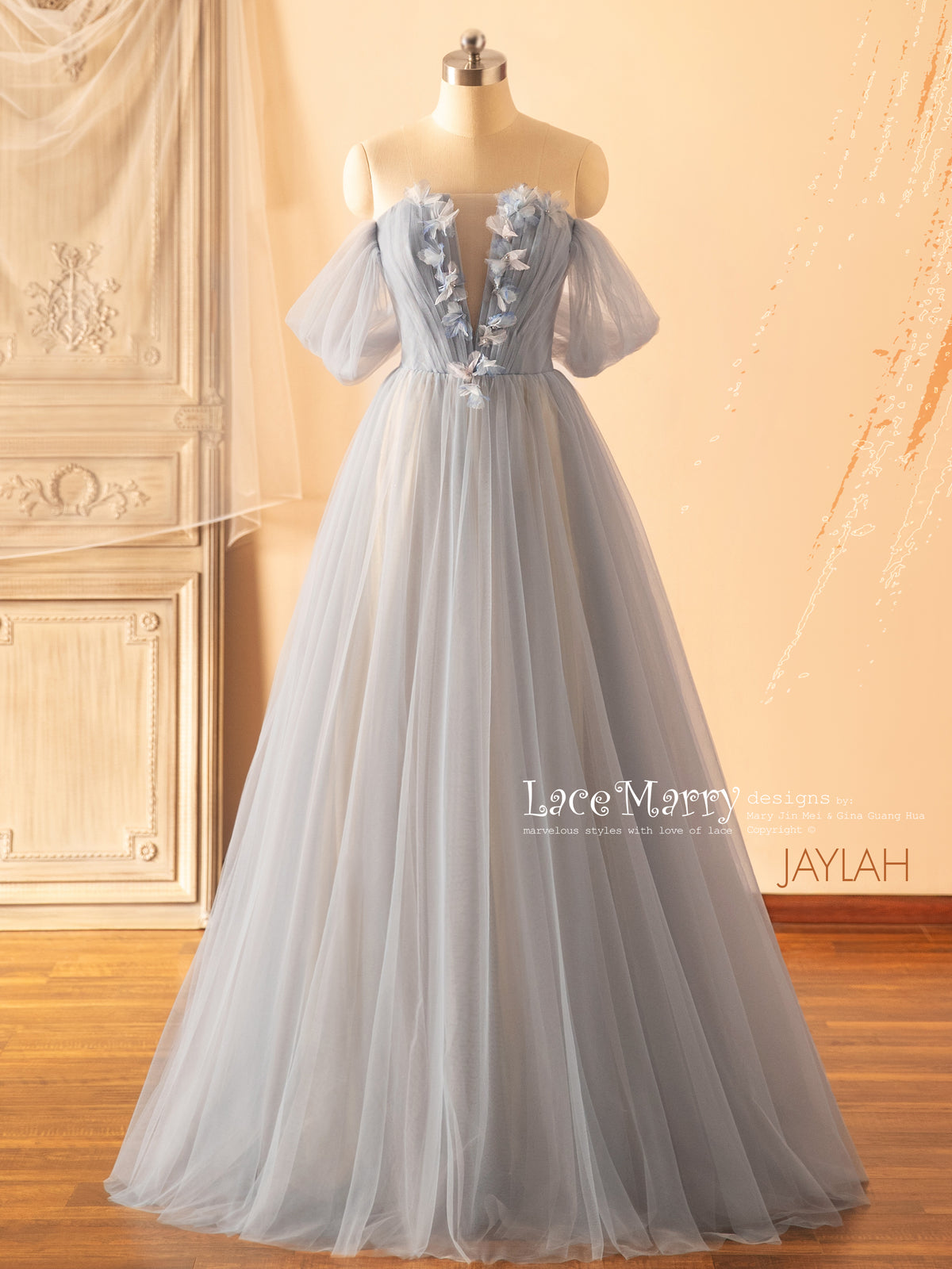 JAYLAH / Off Shoulder Wedding Dress in Blue Color