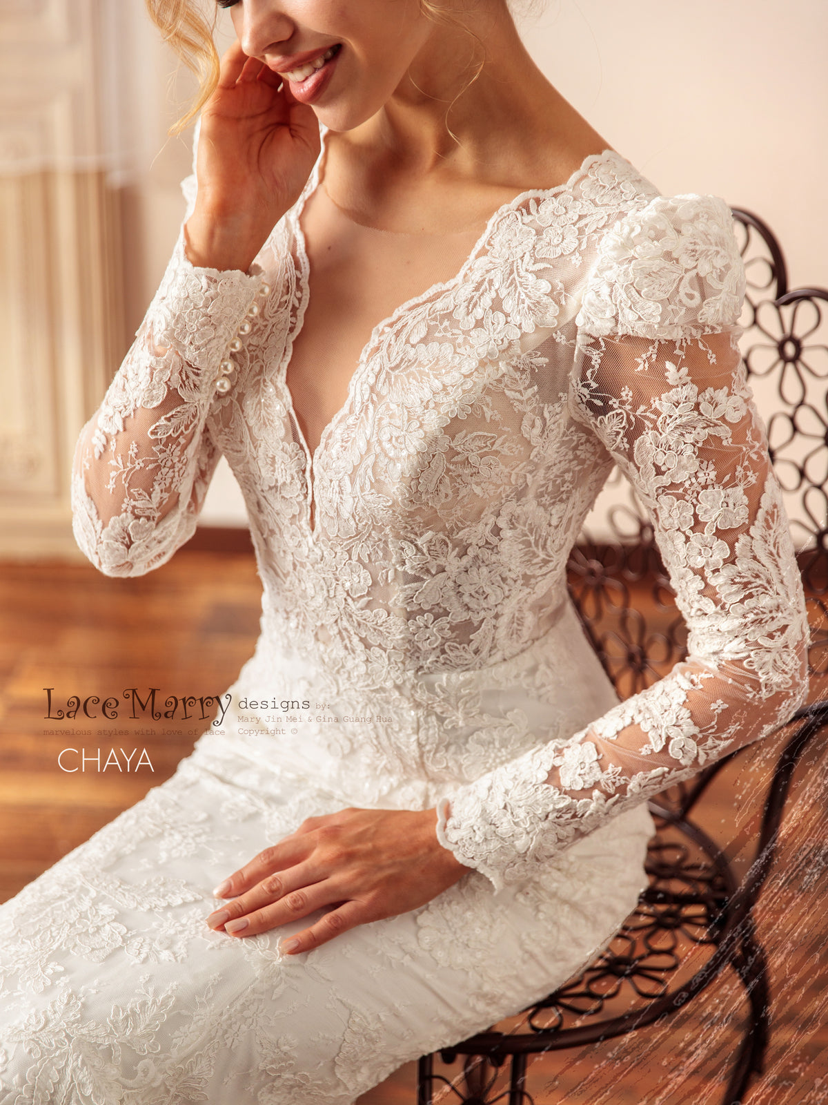 CHAYA / Sparkling Lace Wedding Dress with Puff Shoulder Long Sleeves