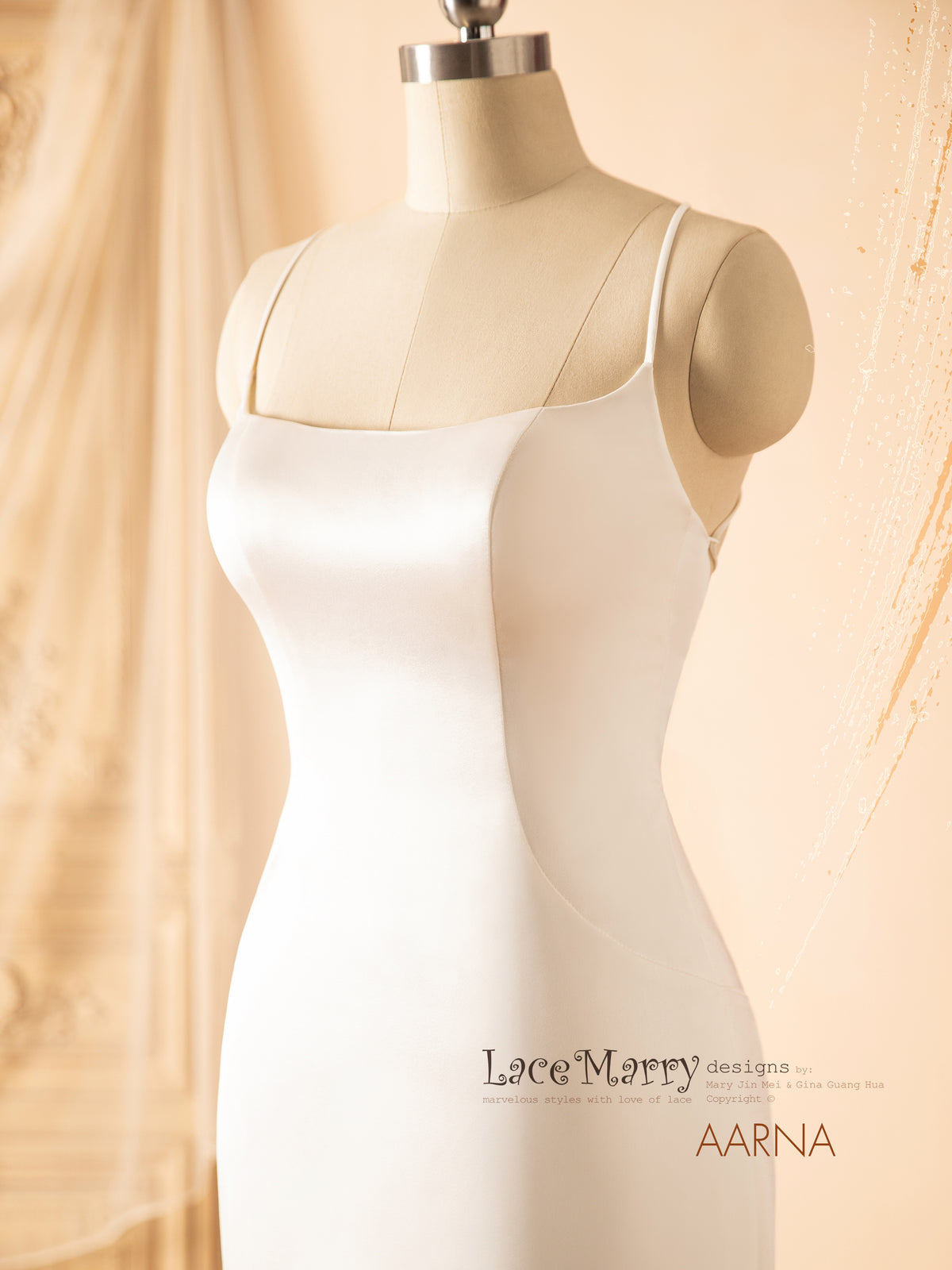 AARNA / Sexy Open Back Wedding Dress with Straight Cut Neckline