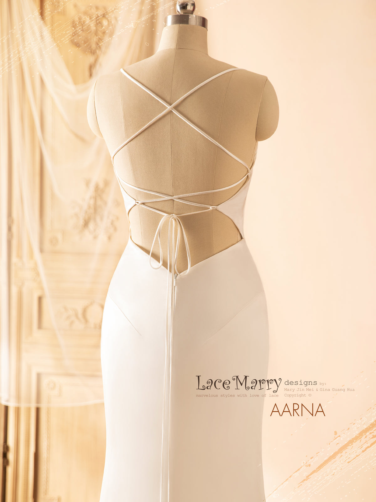 AARNA / Sexy Open Back Wedding Dress with Straight Cut Neckline