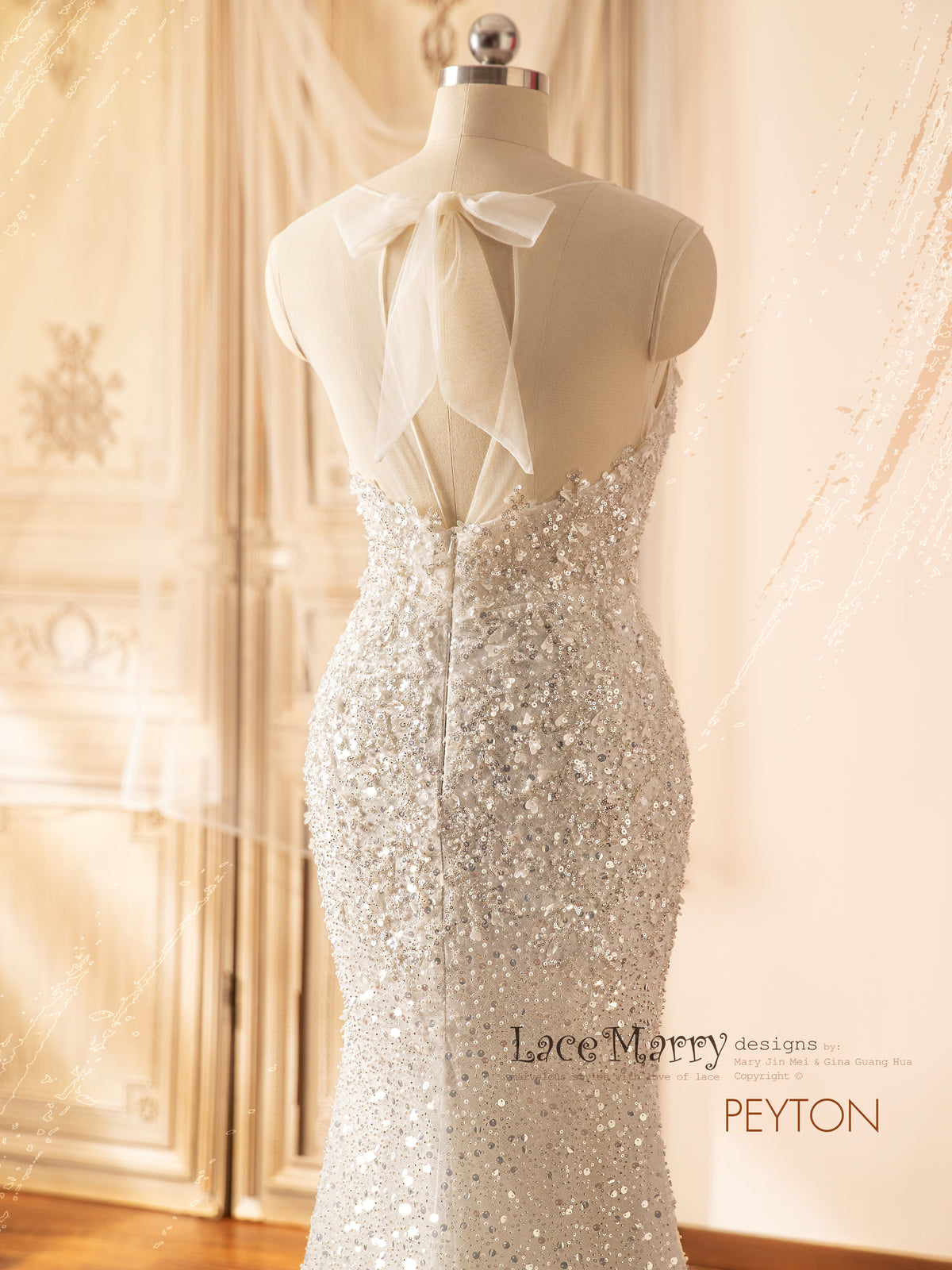 PEYTON / Plunge Neck Sparkling Wedding Dress