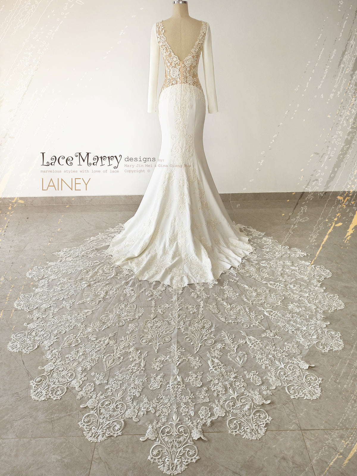 LAINEY / Ivory Lace Train Wedding Dress