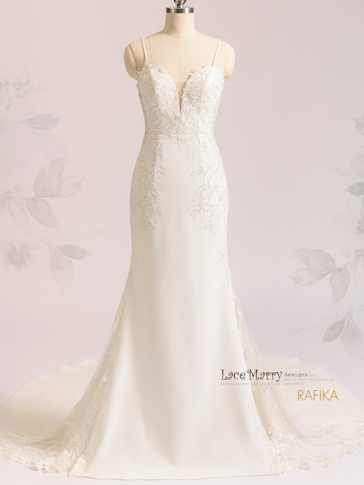 RAFIKA / Breathtaking Wedding Dress with Deep Plunge Neck