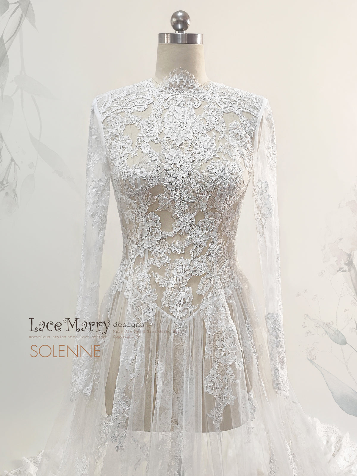 SOLENNE / Breathtaking Bridal Lace Overlay