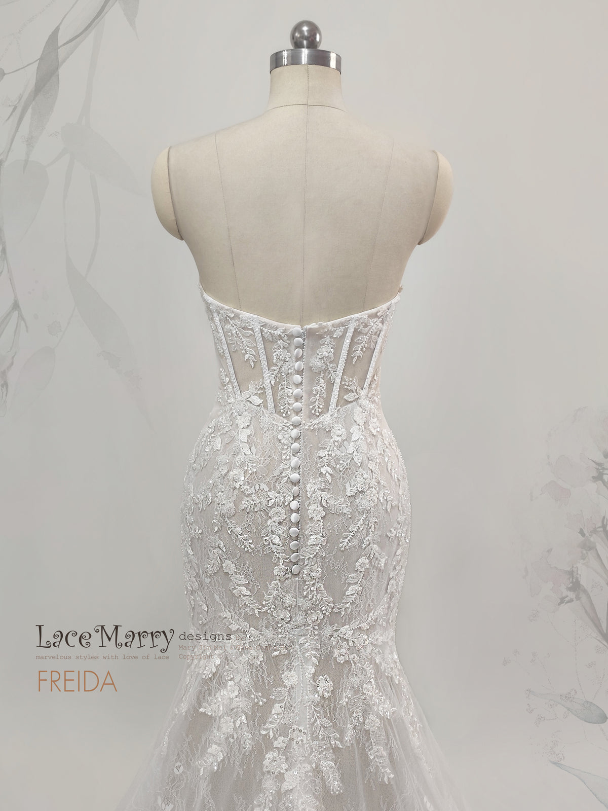 FREIDA / Strapless Mermaid Wedding Dress