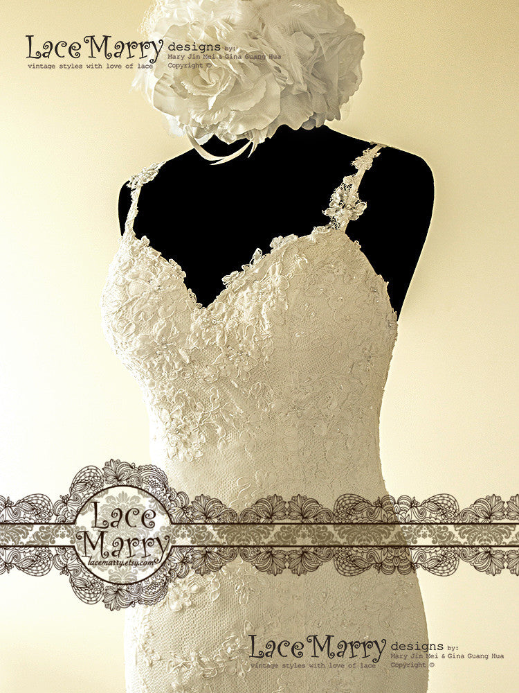 Sweetheart Neckline Lace Wedding Gown