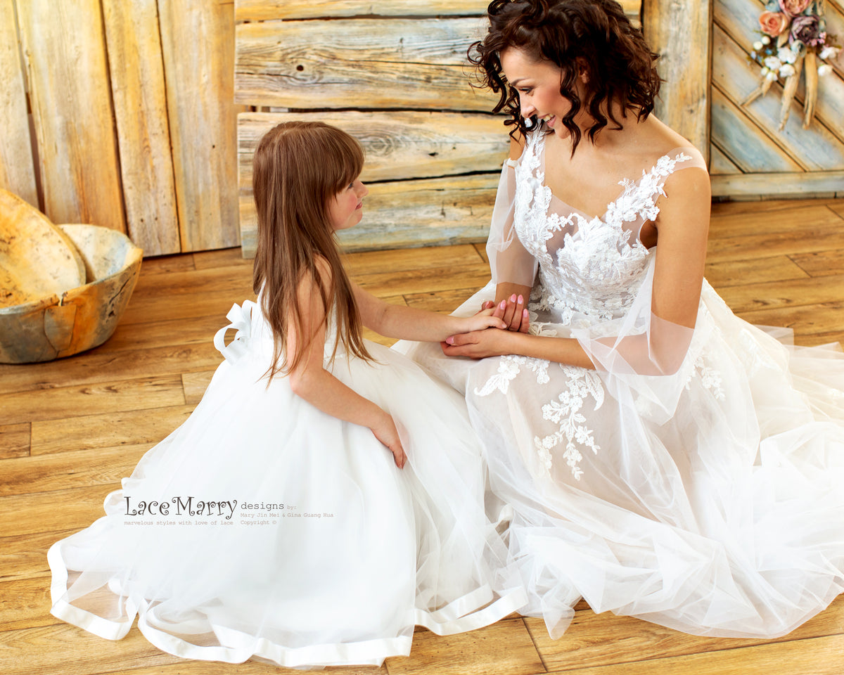 Charming Flower Girl Dress with Playful Tulle Skirt