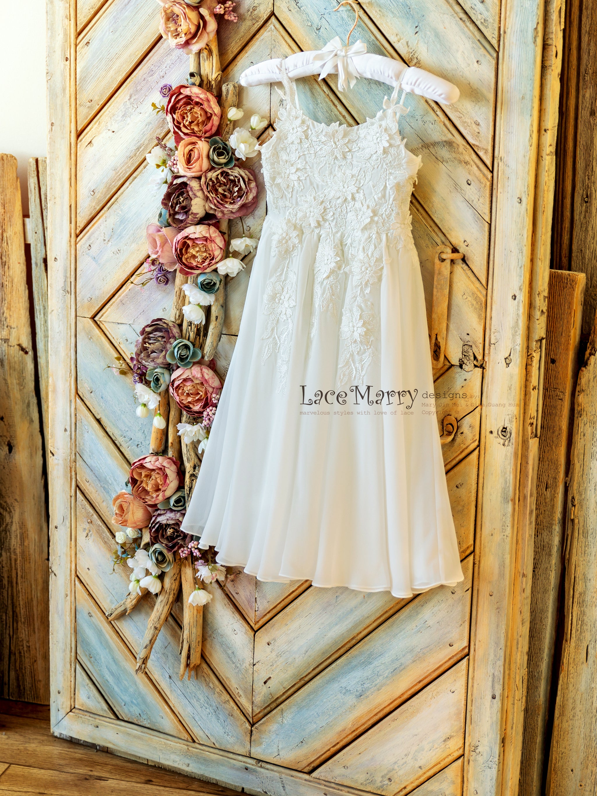 POLLY / 3D Lace Beach Flower Girl Dress - LaceMarry POLLY / 3D Lace Beach Flower Girl Dress - LaceMarry