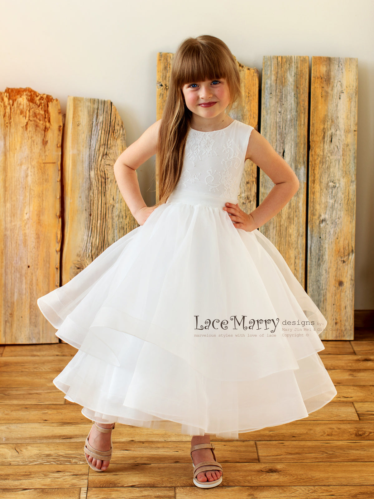 Lace Flower Girl Dress with A Line Skirt