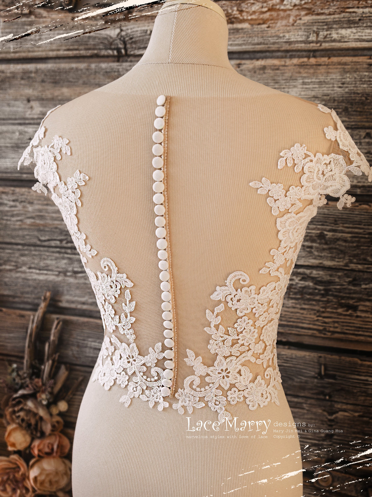 BJANKA #2 / Floral Lace Crop Top with Romantic Buttons