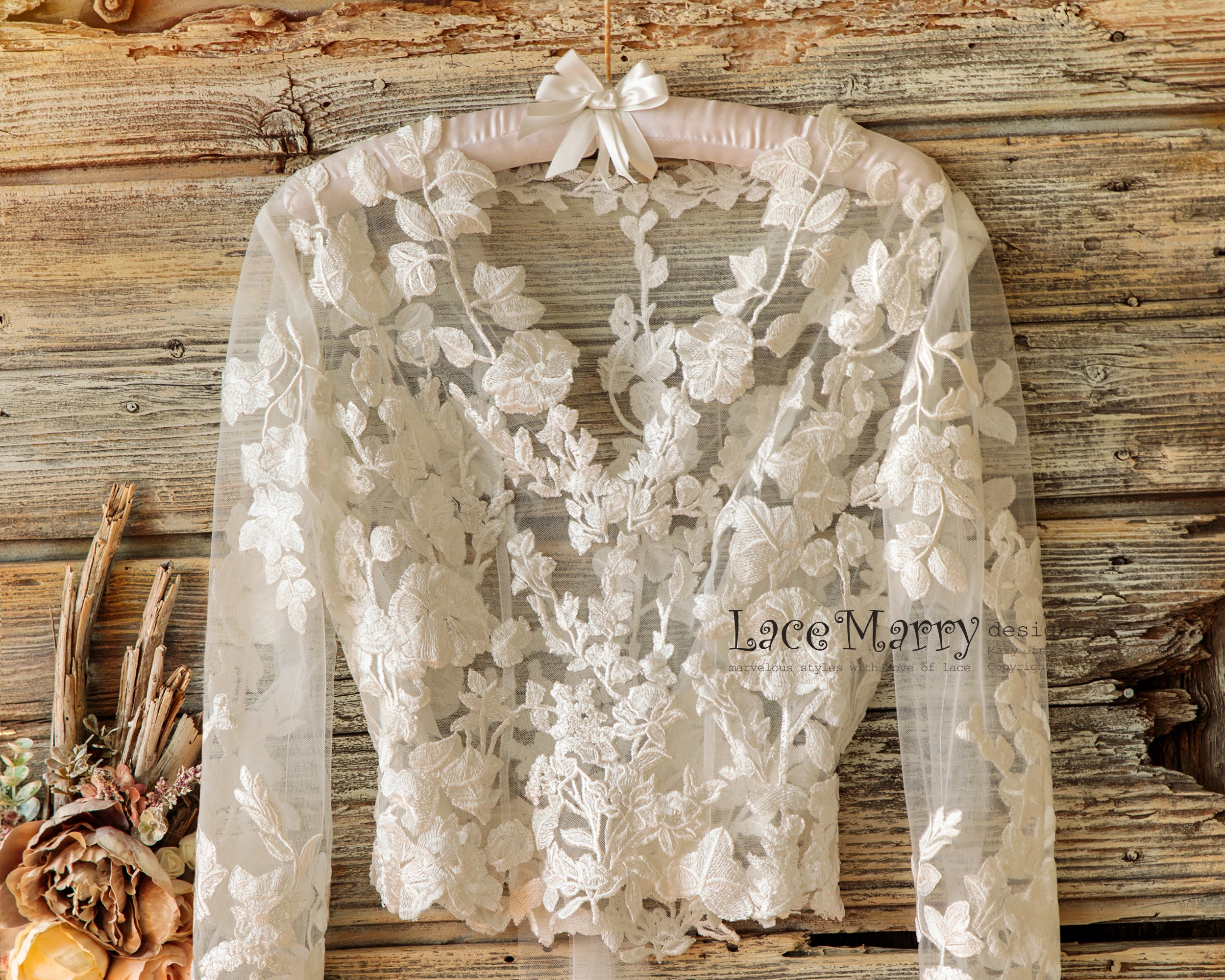 Long Sleeves Tie-up and Go Lace Top