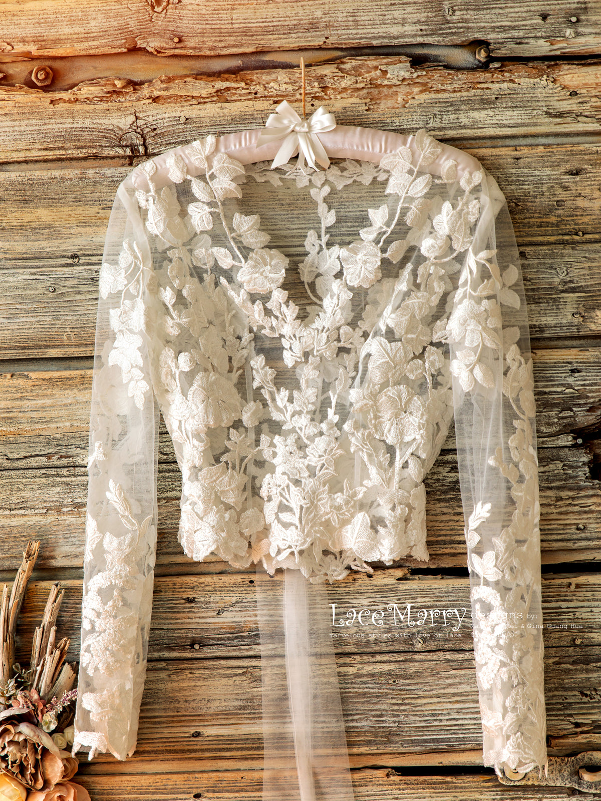 Long Lace Sleeves Bridal Topper
