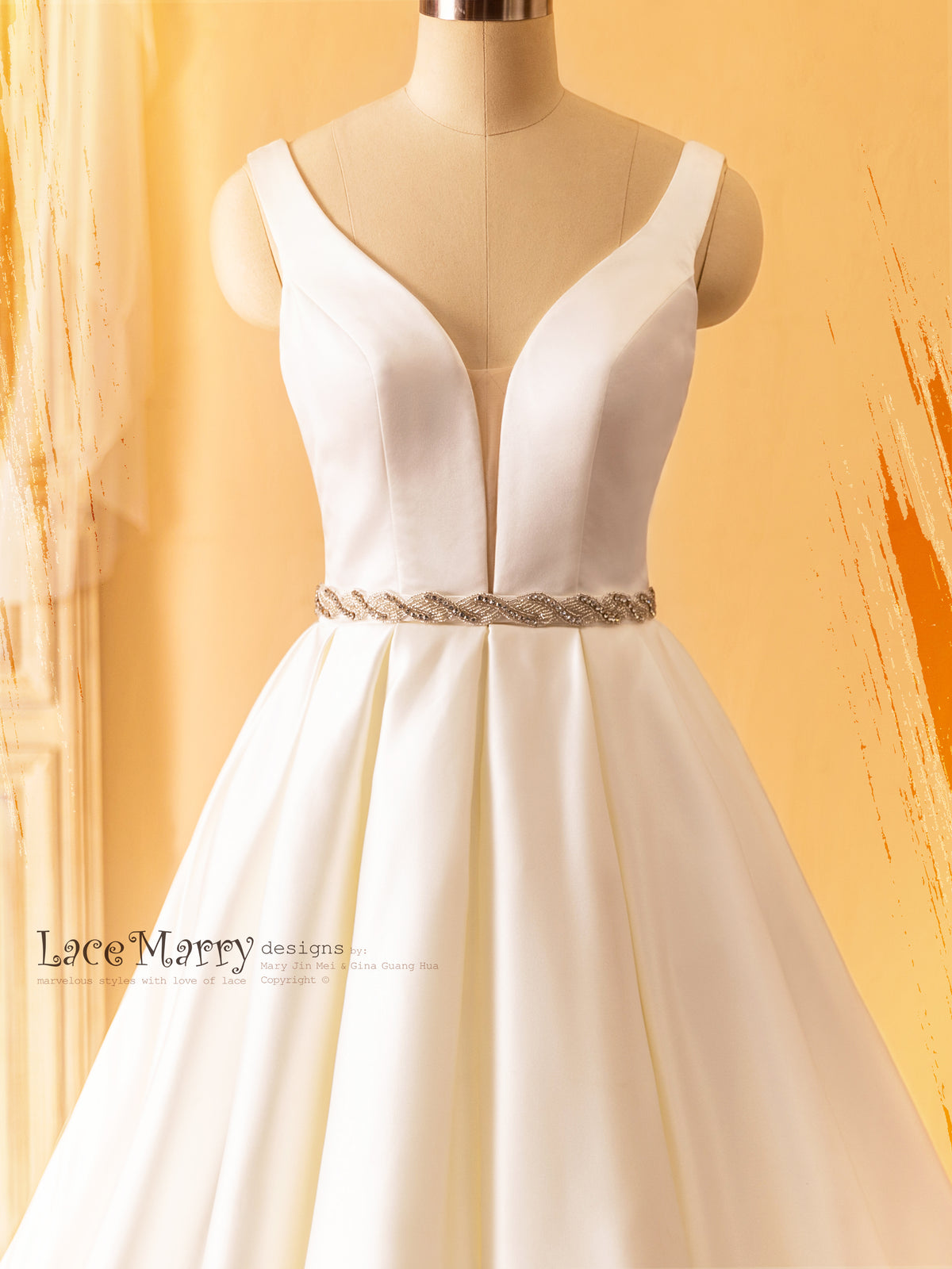 Plunge Neckline Wedding Dress in Plain Design