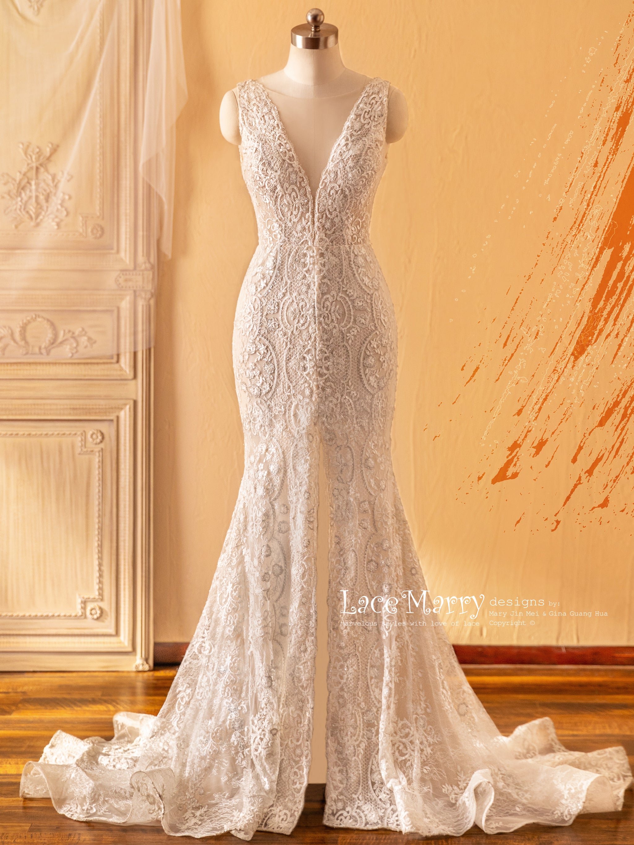 SEDEFE / Fitted Wedding Dress with Slit on the Front - LaceMarry SEDEFE / Fitted Wedding Dress with Slit on the Front - LaceMarry