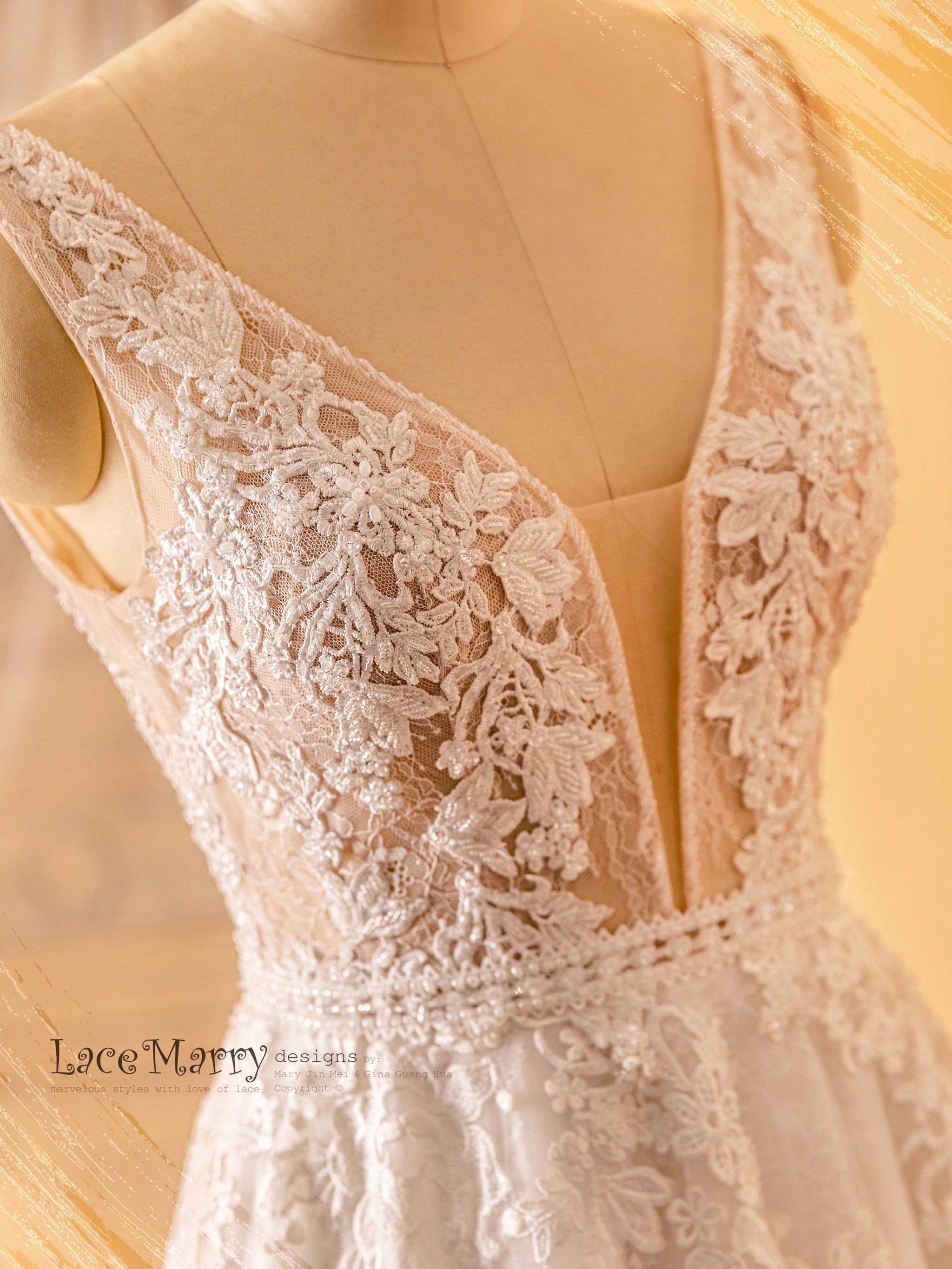 ZELDA / Fascinating A Line Wedding Dress with Deep Plunge Neckline - LaceMarry ZELDA / Fascinating A Line Wedding Dress with Deep Plunge Neckline - LaceMarry