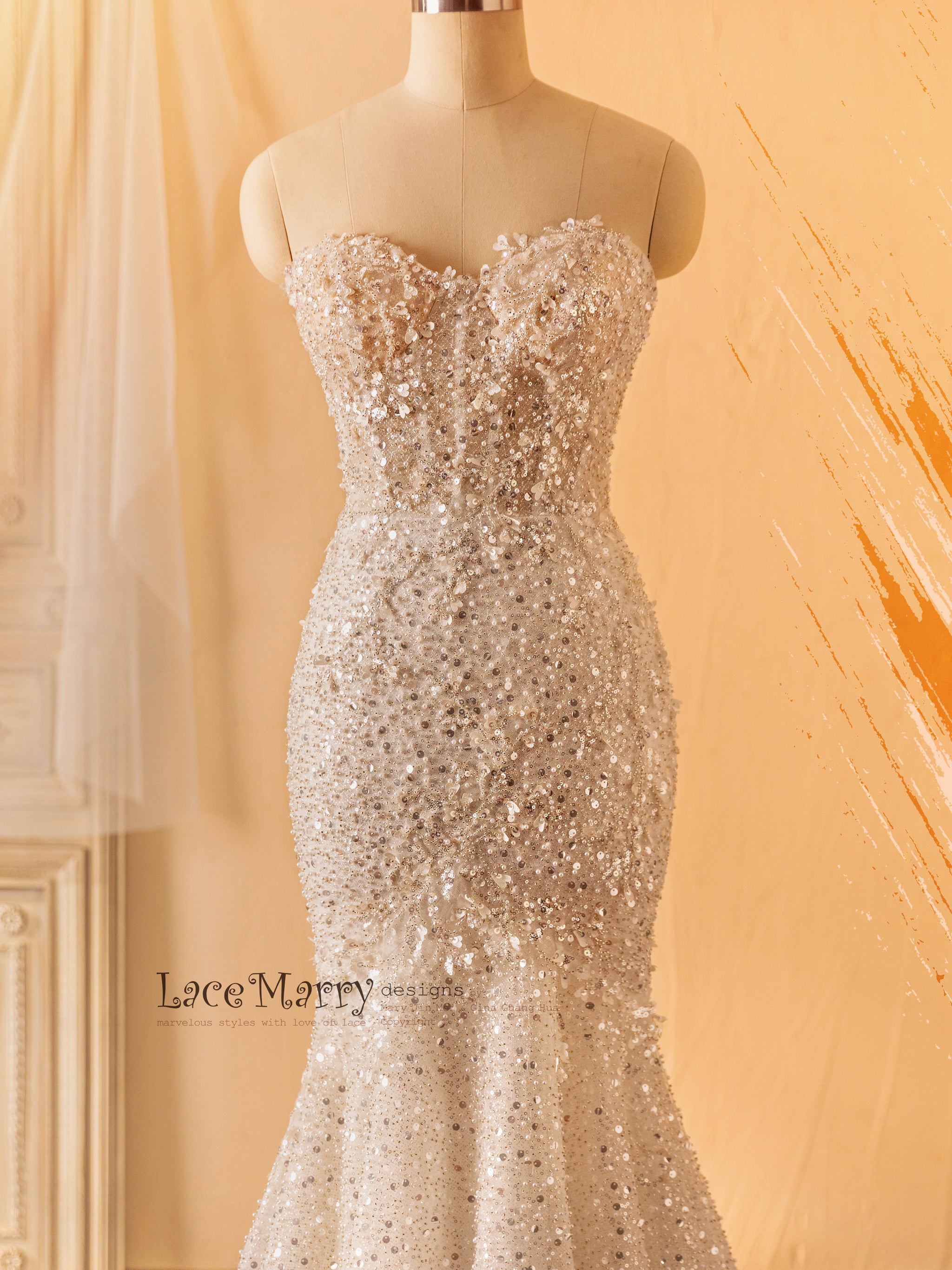 ANTONELLA / Exclusive Sparkling Wedding Dress with Strapless Bodice - LaceMarry ANTONELLA / Exclusive Sparkling Wedding Dress with Strapless Bodice - LaceMarry