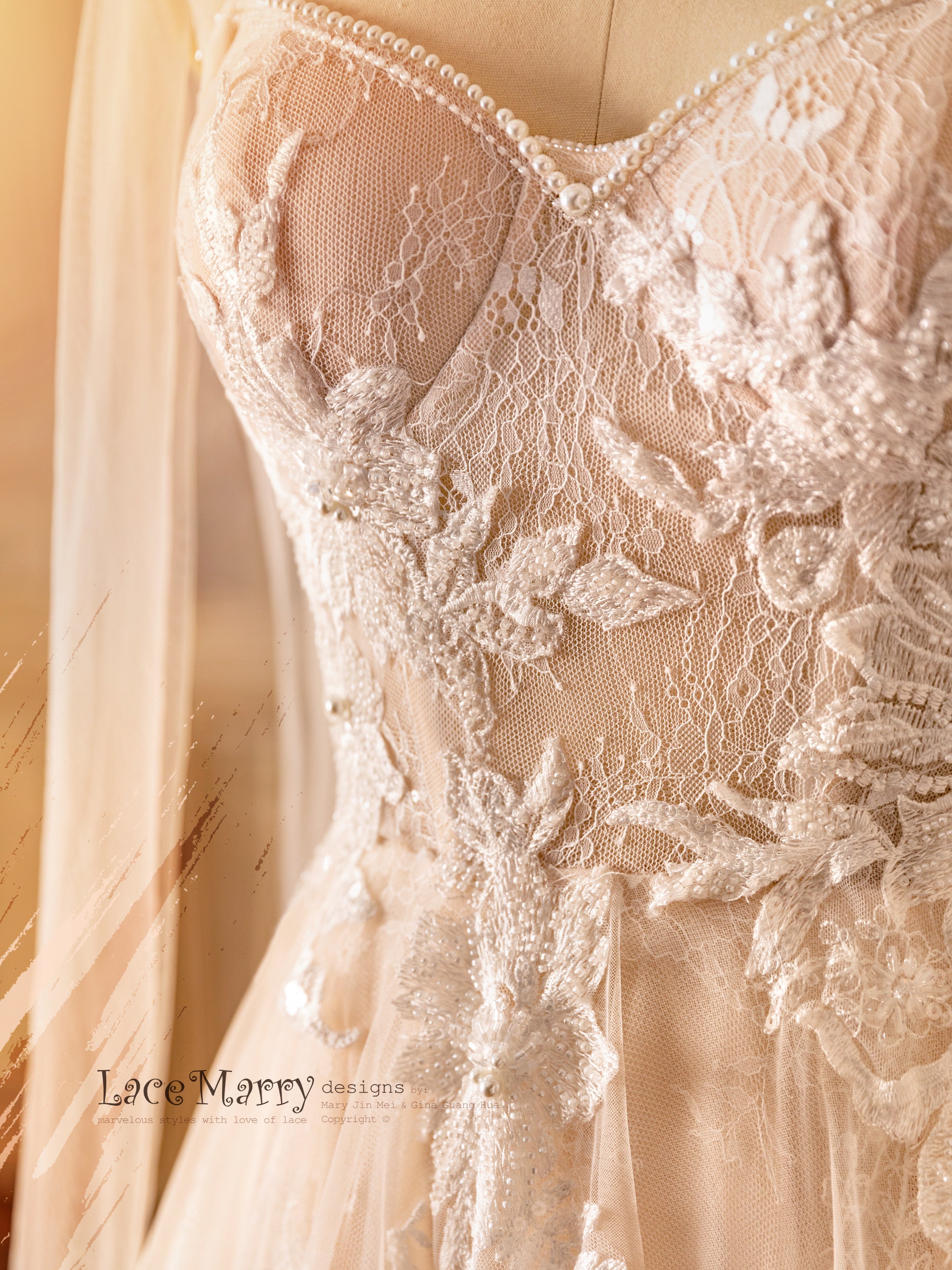 NICOLETTE / Amazing Lace Wedding Dress with Small Cape Sleeves - LaceMarry