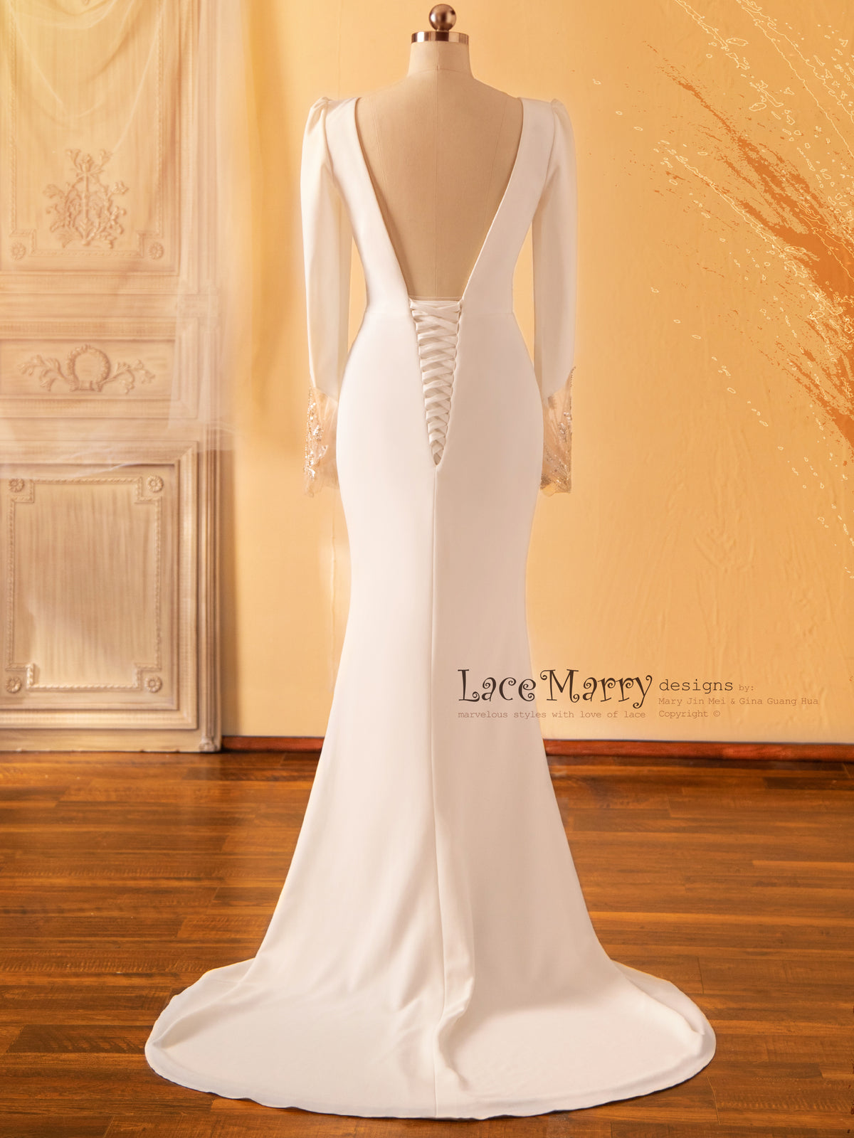 MARIBEL / Plain Wedding Dress with Deep Plunge Neck
