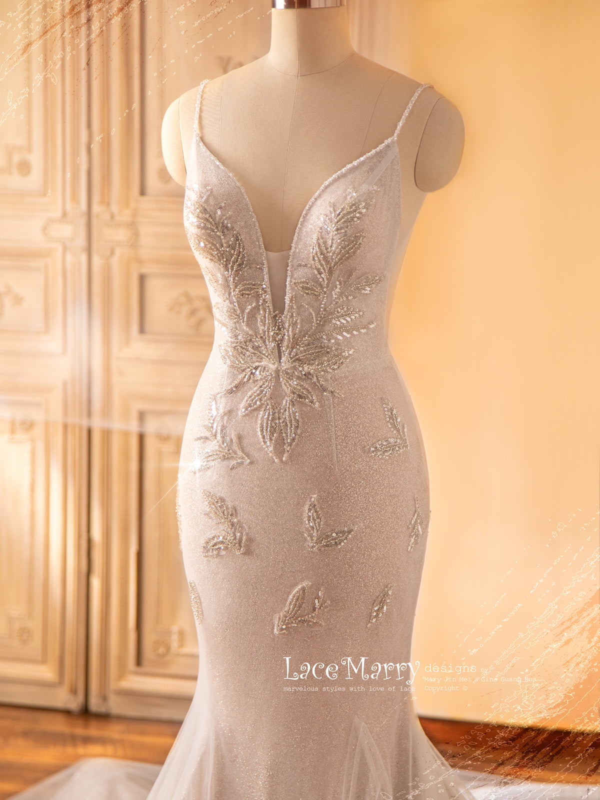 RAYLA / Fitted Wedding Dress with Sexy Neckline