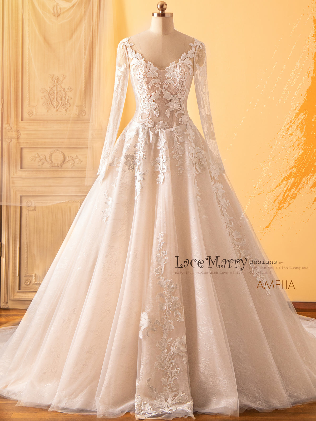 AMELIA / A-Line Wedding Dress with Long Sleeves