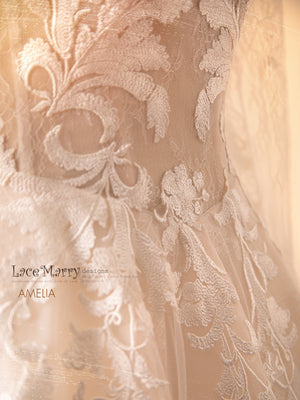 AMELIA / A-Line Wedding Dress with Long Sleeves - LaceMarry