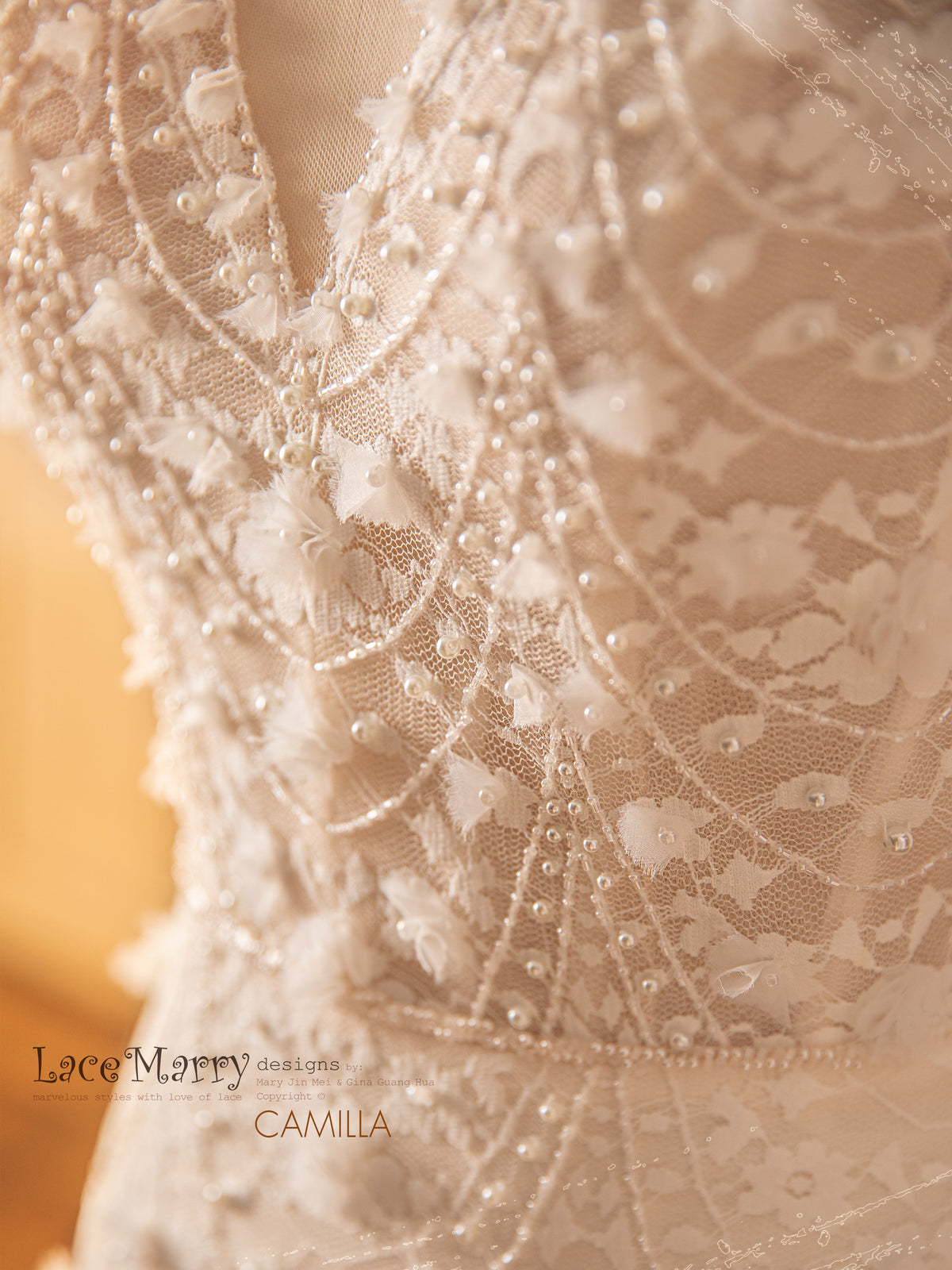 CAMILLA / Charming Lace Wedding Dress with Cap Sleeves