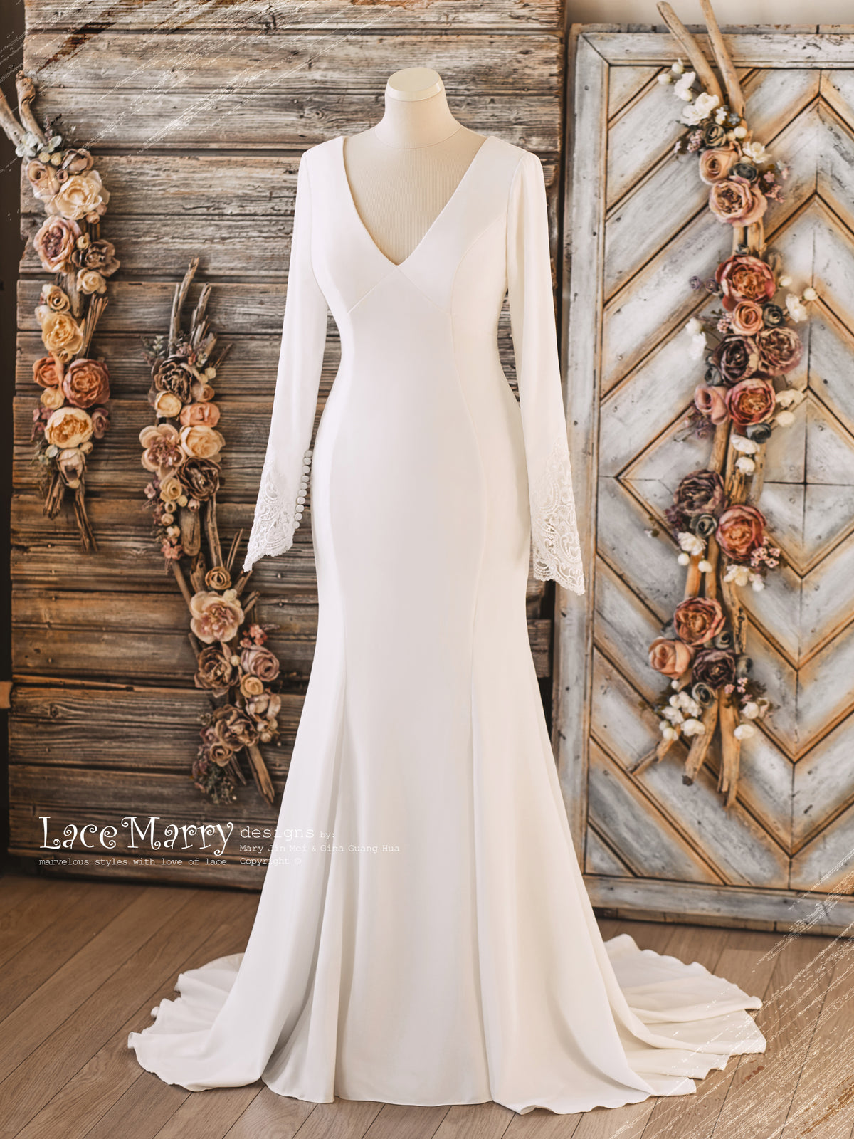 VANESSA / Plain Wedding Dress with Long Sleeves and Illusion Back