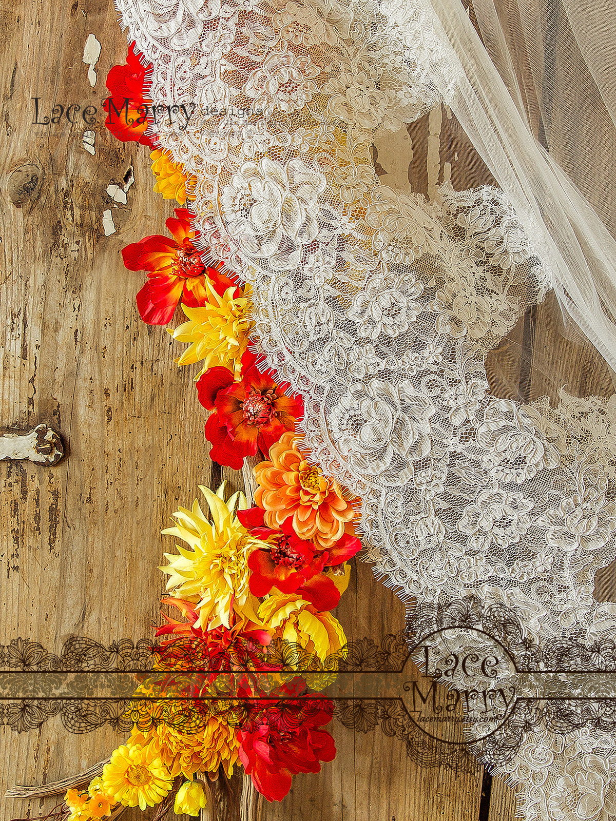 Wedding Veil with Lace Edge