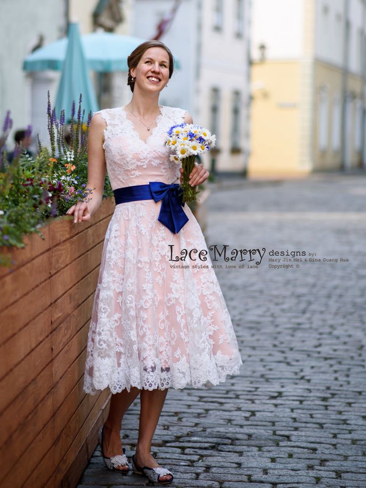 Knee Length Blush Wedding Dress with Detachable Sash