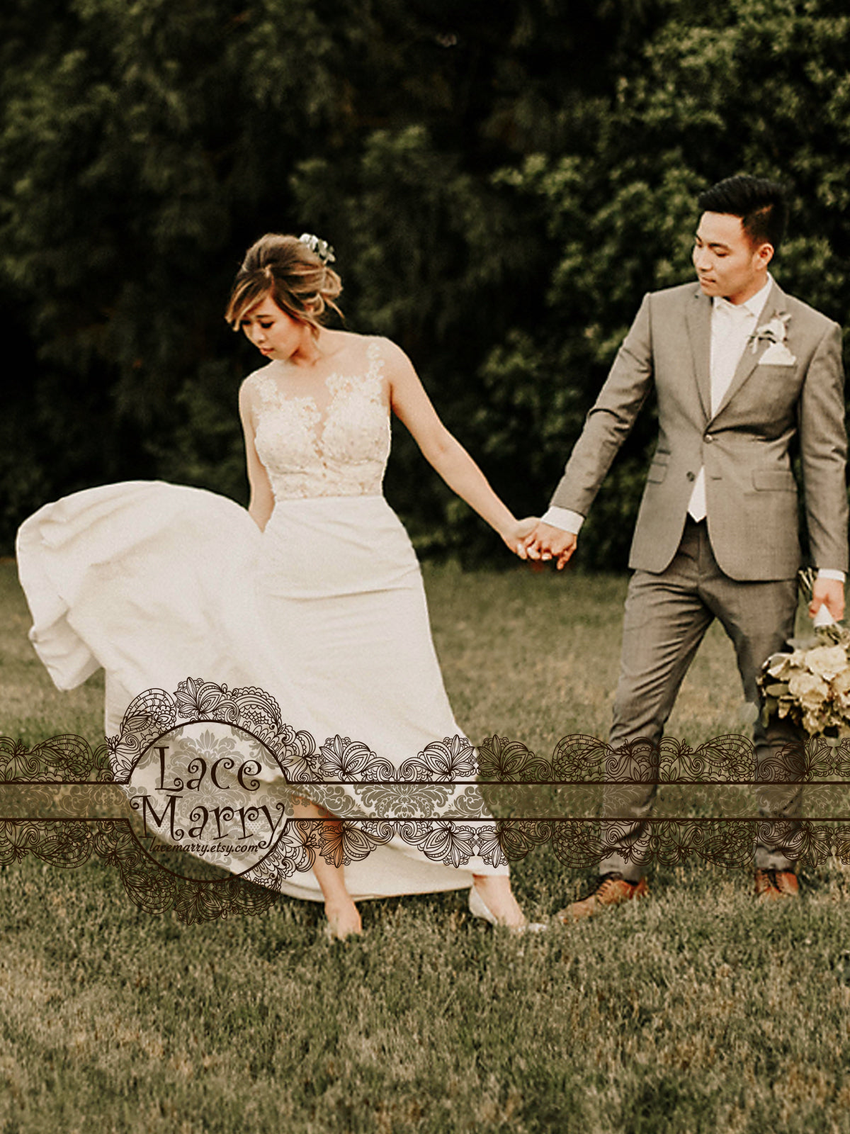 Light and Soft Lace Wedding Dress