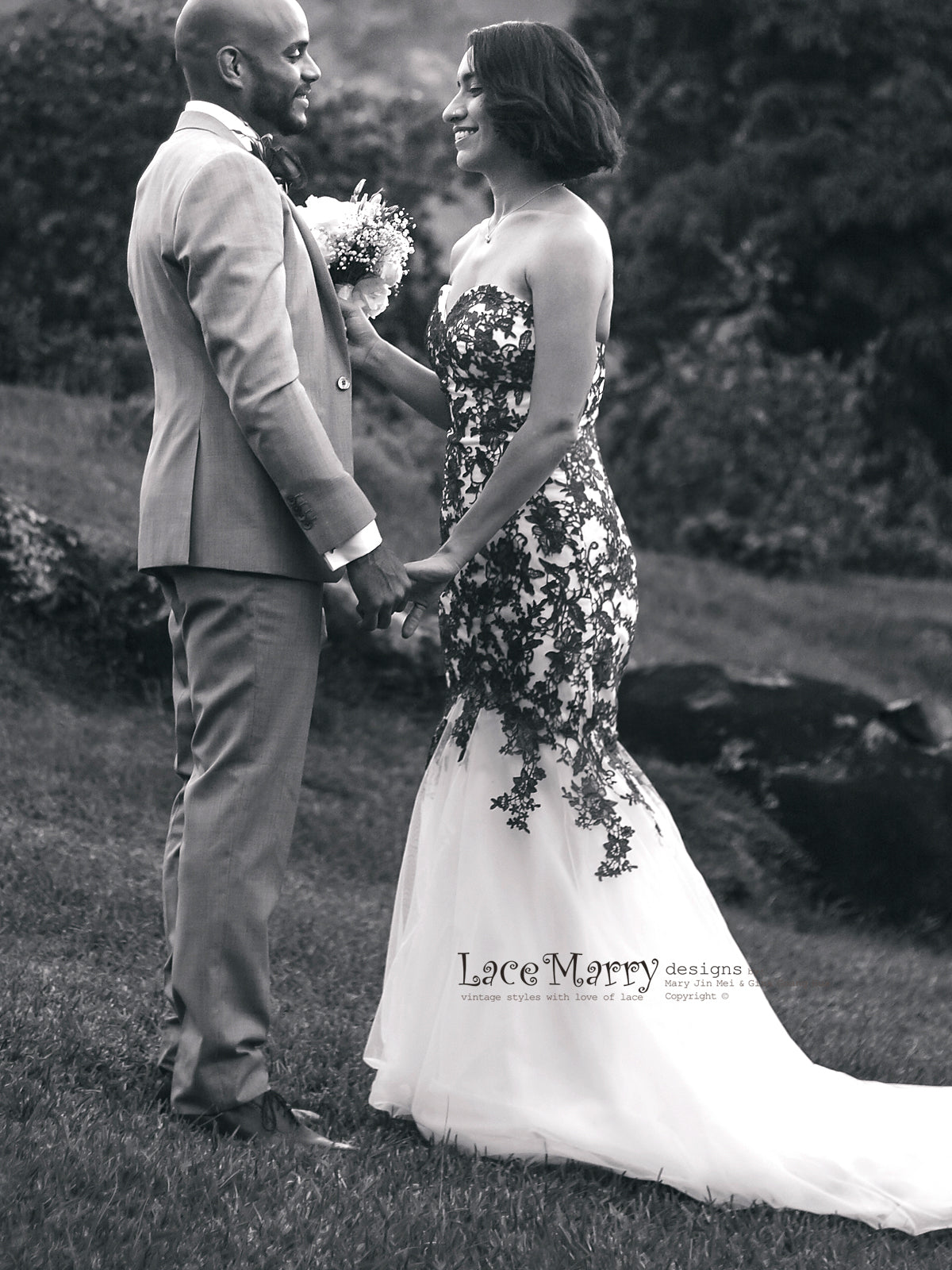 Red Lace Wedding Dress with Ivory Tulle, Strapless Sweetheart Neckline - LaceMarry Red Lace Wedding Dress with Ivory Tulle, Strapless Sweetheart Neckline - LaceMarry