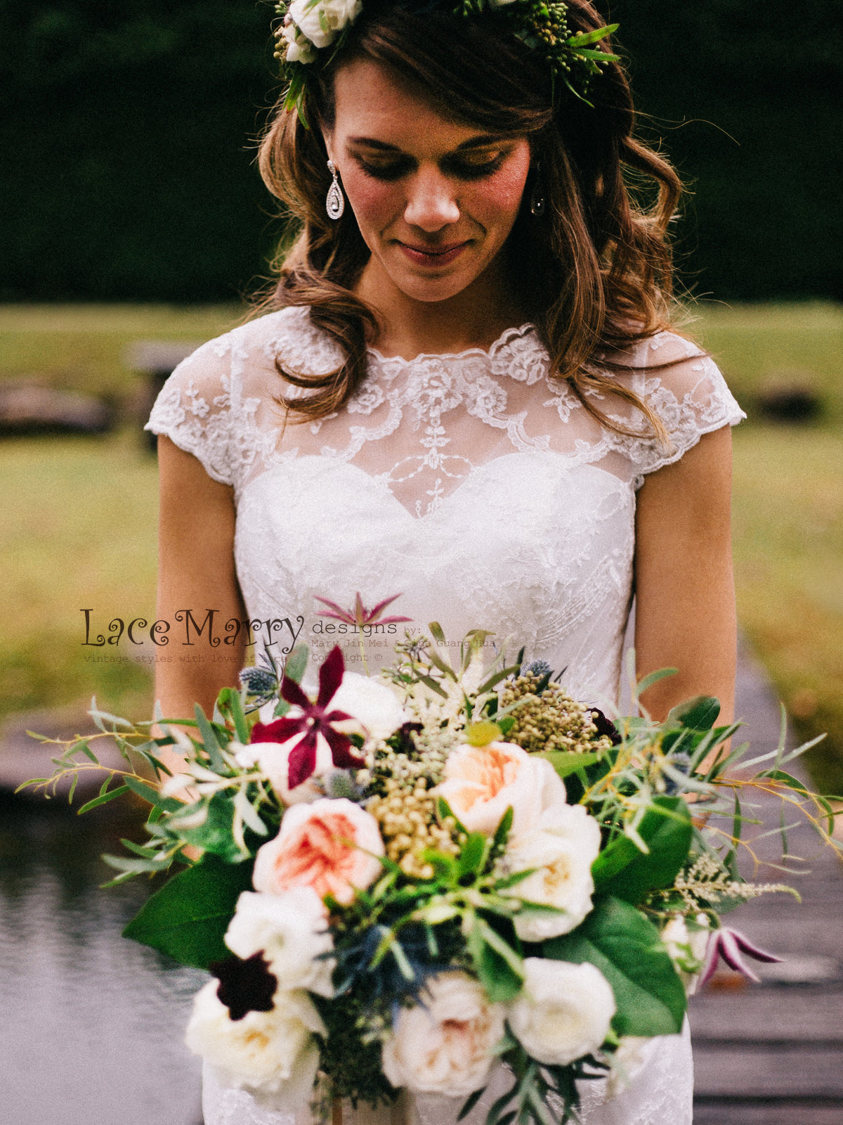 Sweetheart Illusion Neckline Lace Wedding Dress