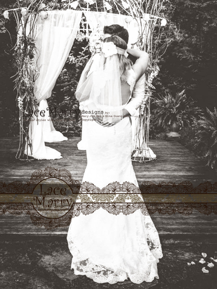 Sexy Keyhole Back Wedding Dress