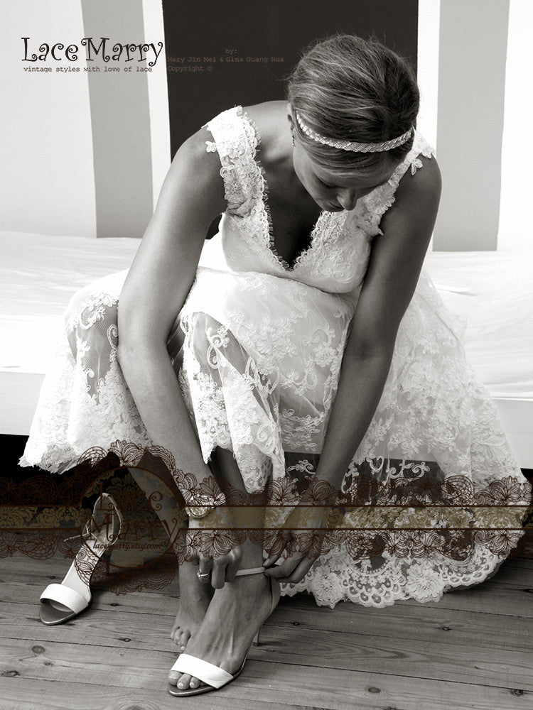 Boho Short Lace Wedding Dress