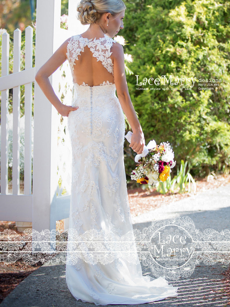 Keyhole Open Back Lace Wedding Dress
