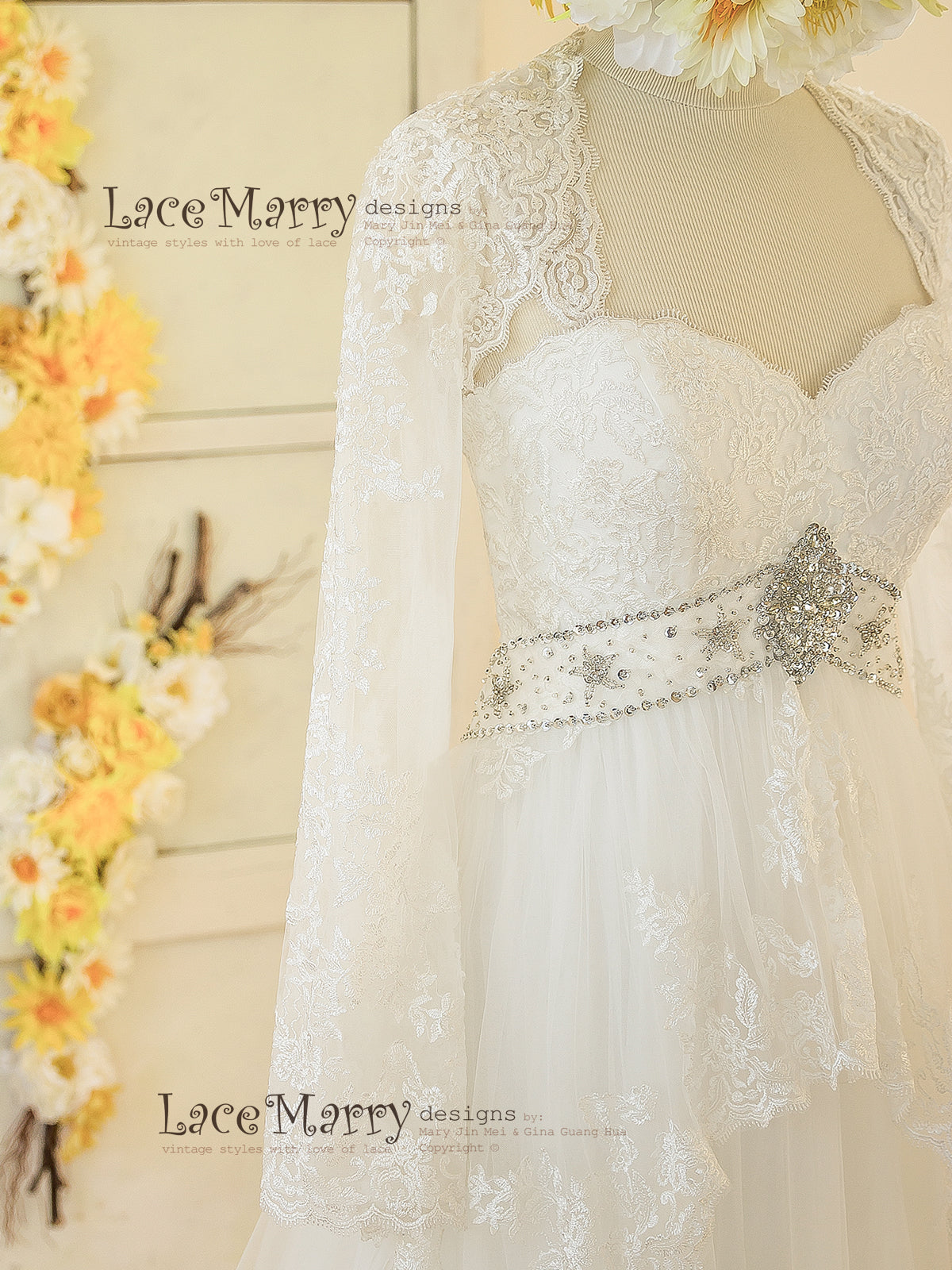 Sweetheart Neckline with Lace Straps Wedding Dress