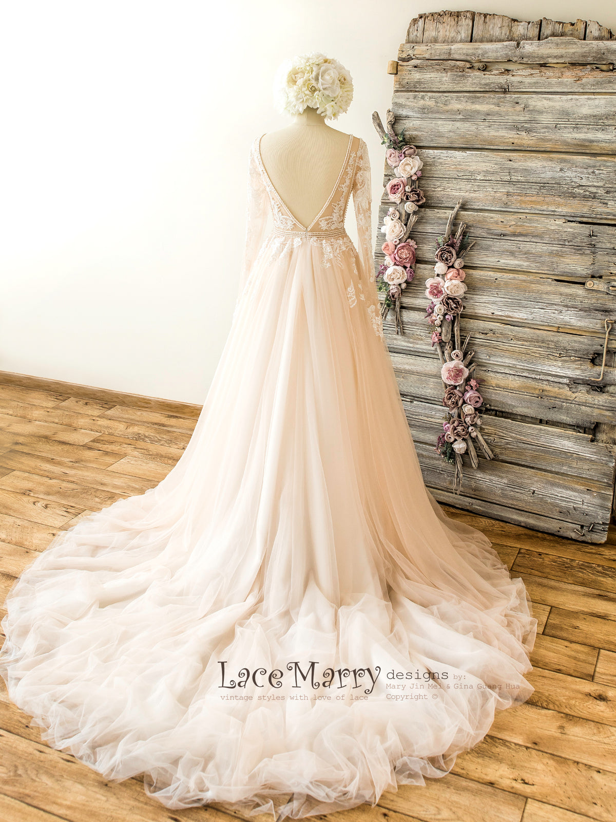 Long Tulle Train Wedding Dress