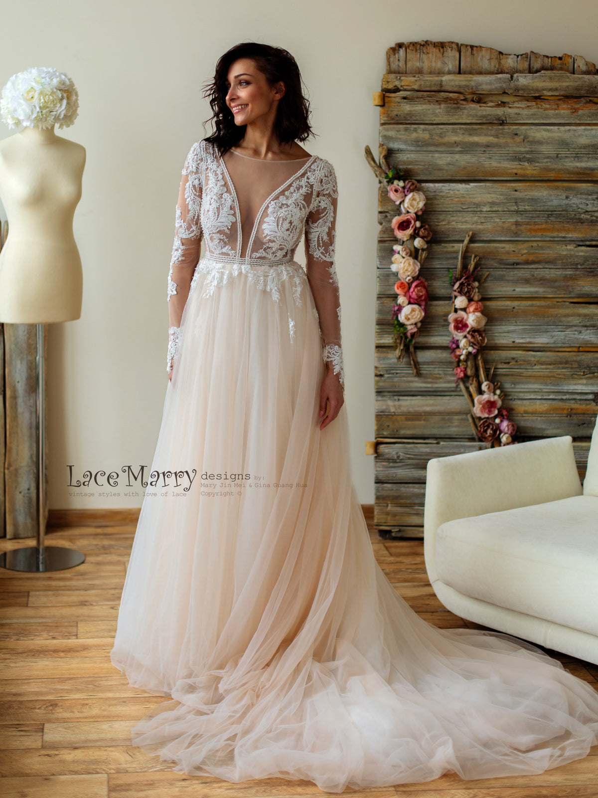 Long Lace Sleeves Wedding Dress