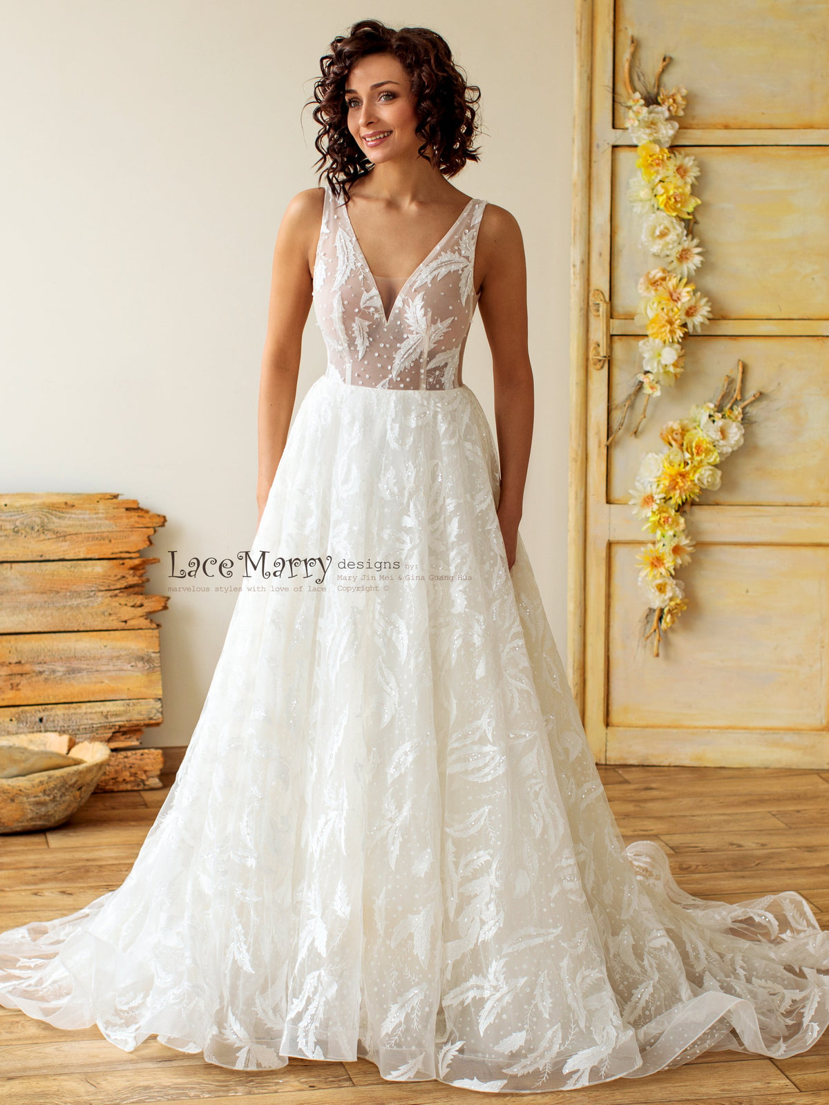 A Line Horse Hair Wedding Dress with Glitter Lace