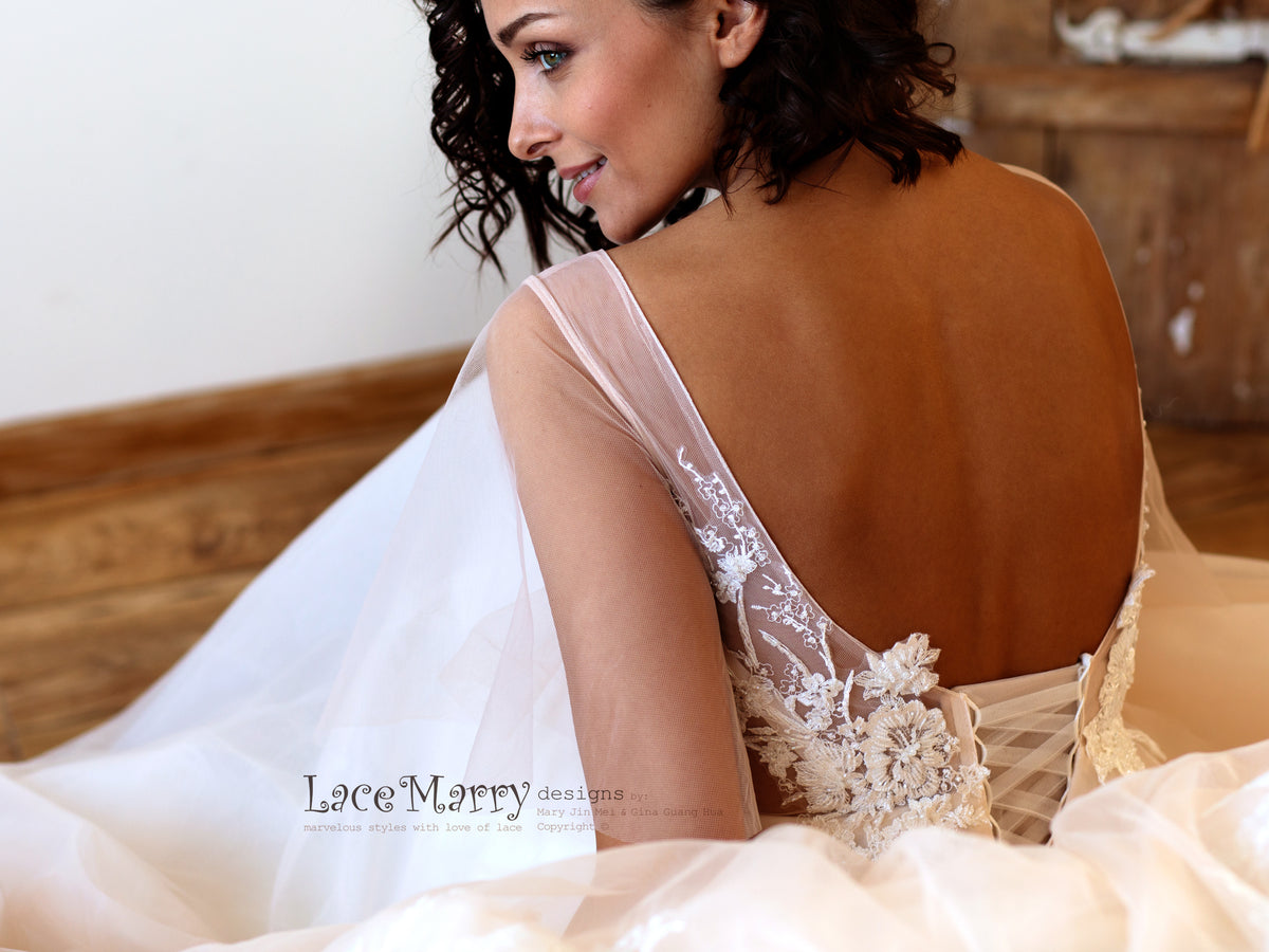 Romantic Boho Wedding Dress with Lace up Back