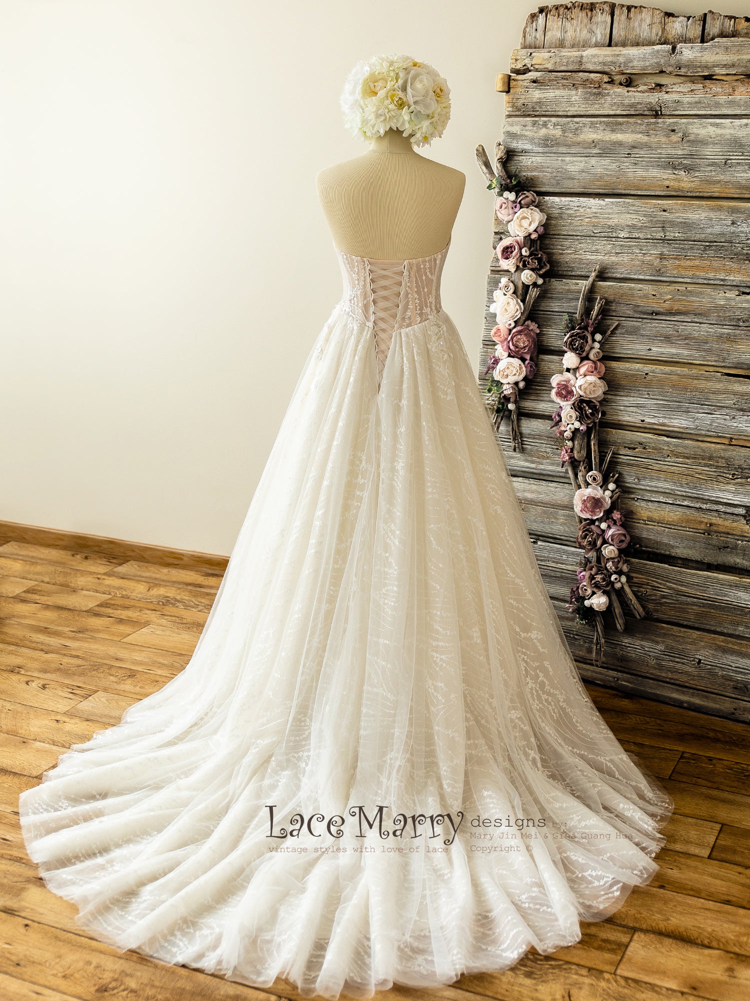 strapless lace wedding dresses vintage BABARONI Lace Champagne Wedding Dresses A-line Sweetheart Lace Chapel Train Lace-up, Champagne / US0