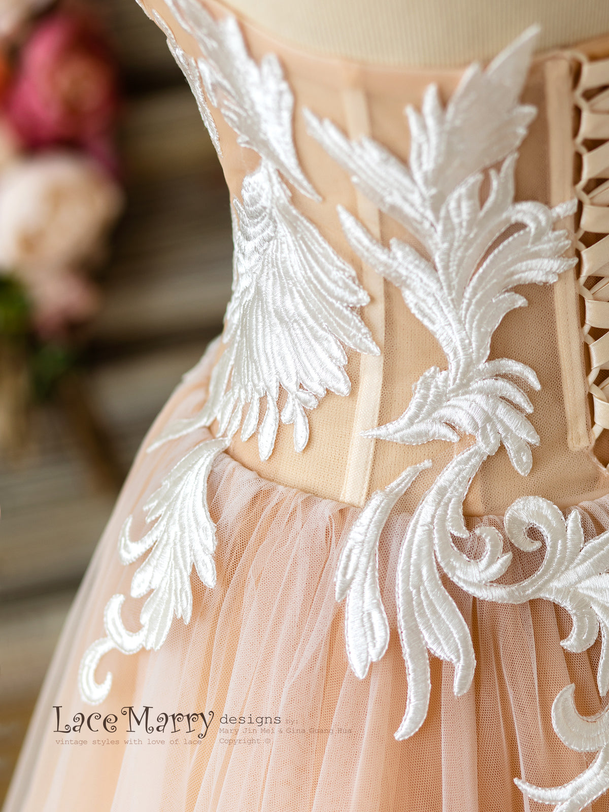 Swirl Lace Prom Dress