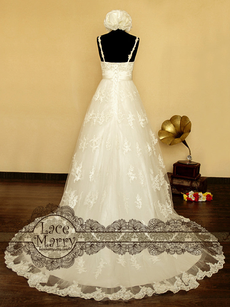 Delicate Flower Appliqu Lace Empire Waist Wedding Dress - LaceMarry Delicate Flower Appliqu Lace Empire Waist Wedding Dress - LaceMarry